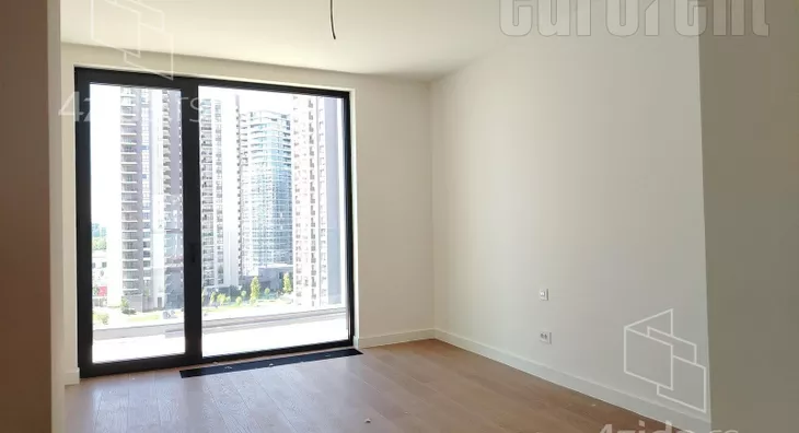 Sedmosoban stan | 4zida