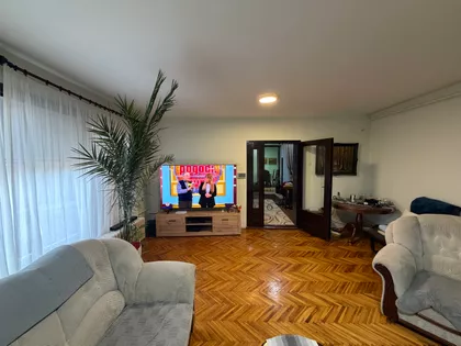 Ljube Šercera | 4zida.rs