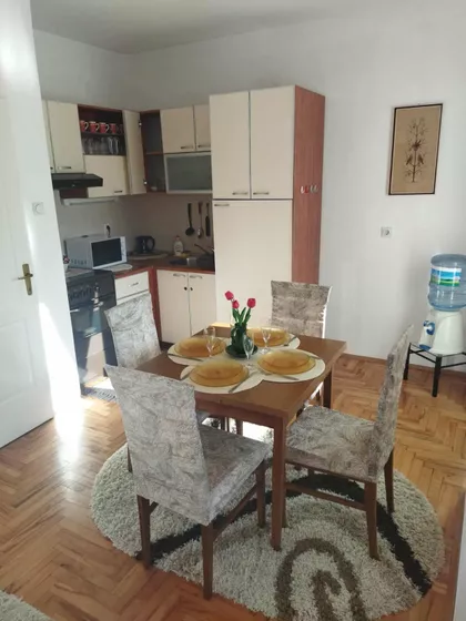Vrnjačka 23B | 4zida.rs