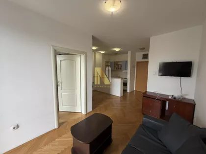 Bulevar Oslobođenja | 4zida.rs