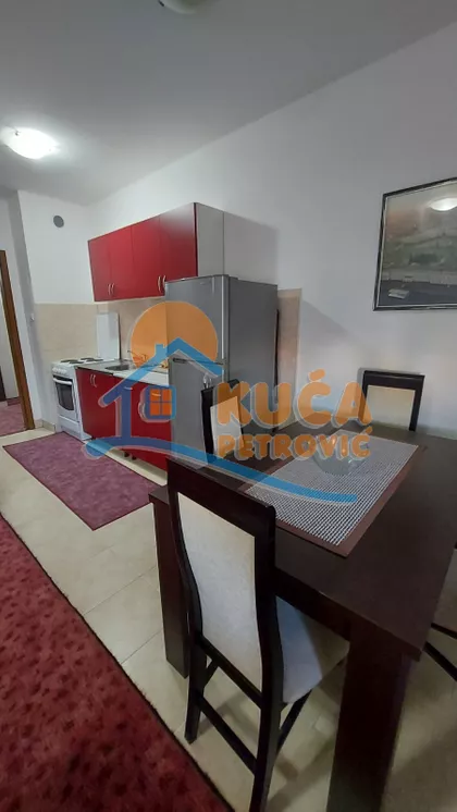 Dr Petra Vučinića | 4zida.rs