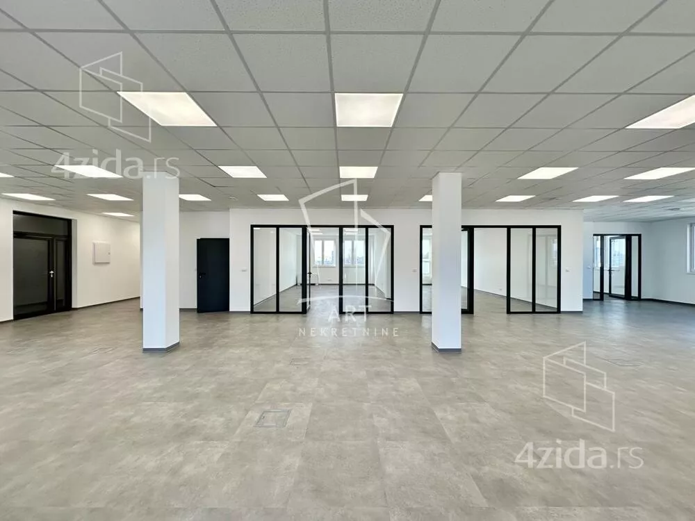 Poslovni prostor | 4zida