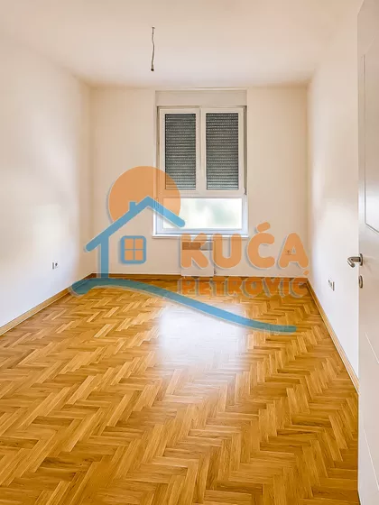 Studenička | 4zida.rs