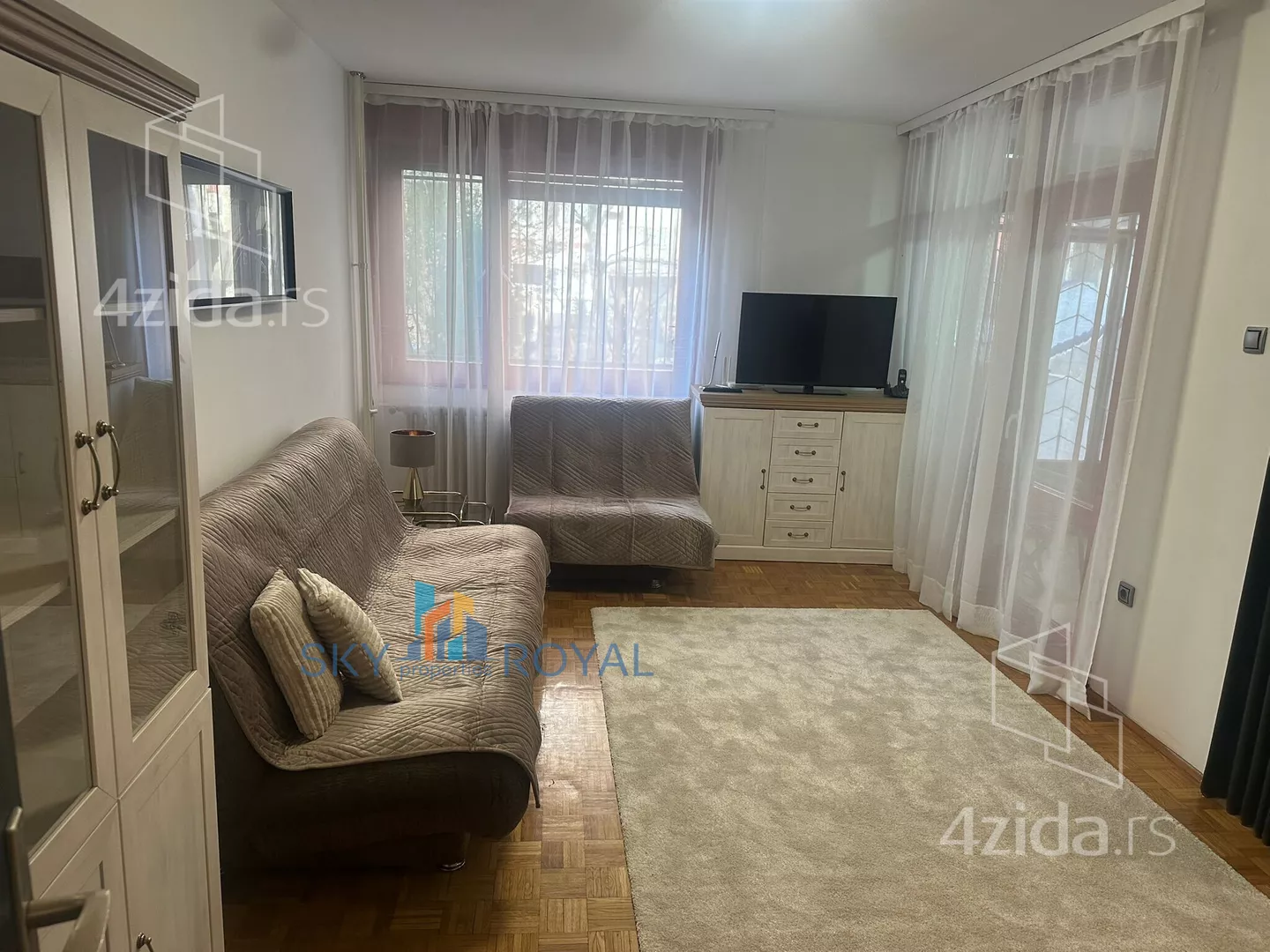 Jednoiposoban stan | 4zida