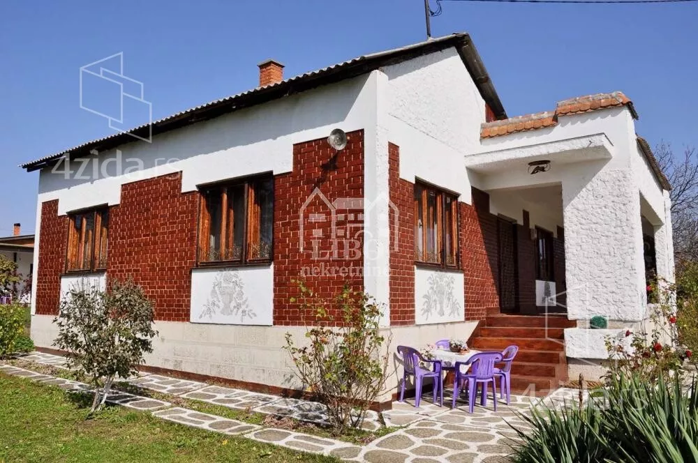Kuća | 4zida