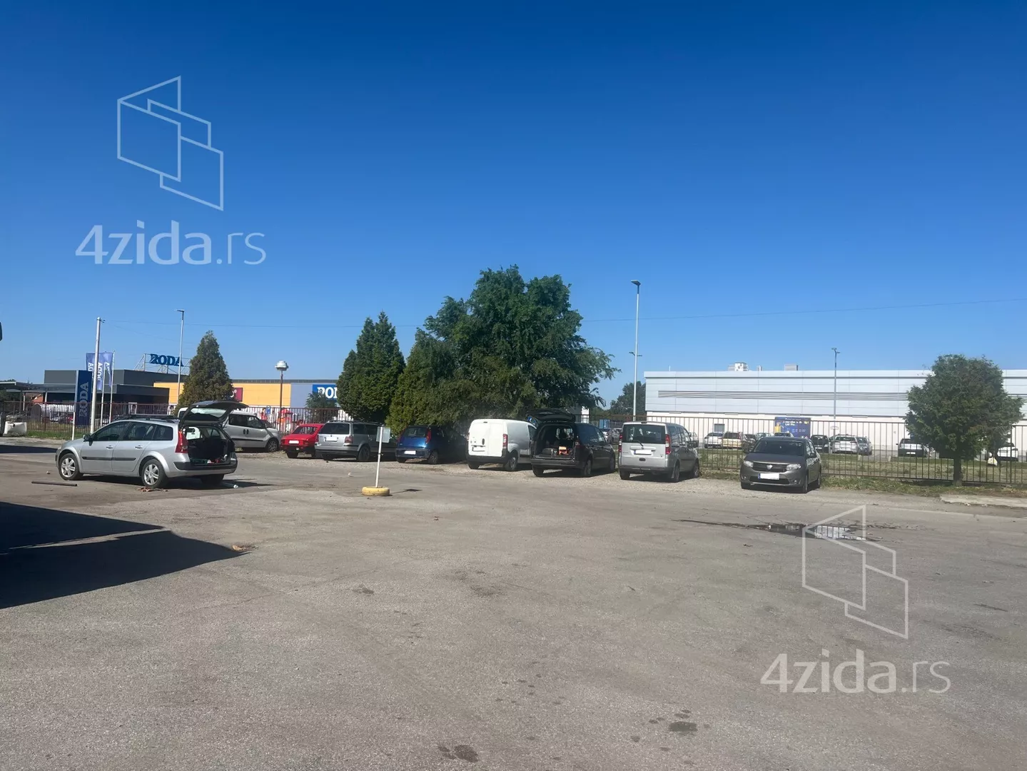 Parking | 4zida