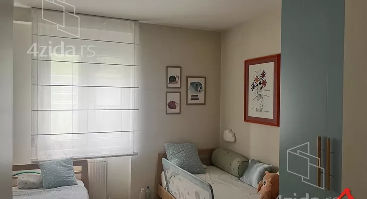 Četvorosoban stan | 4zida