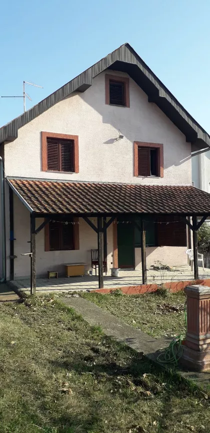 Svetosavska 107A | 4zida.rs