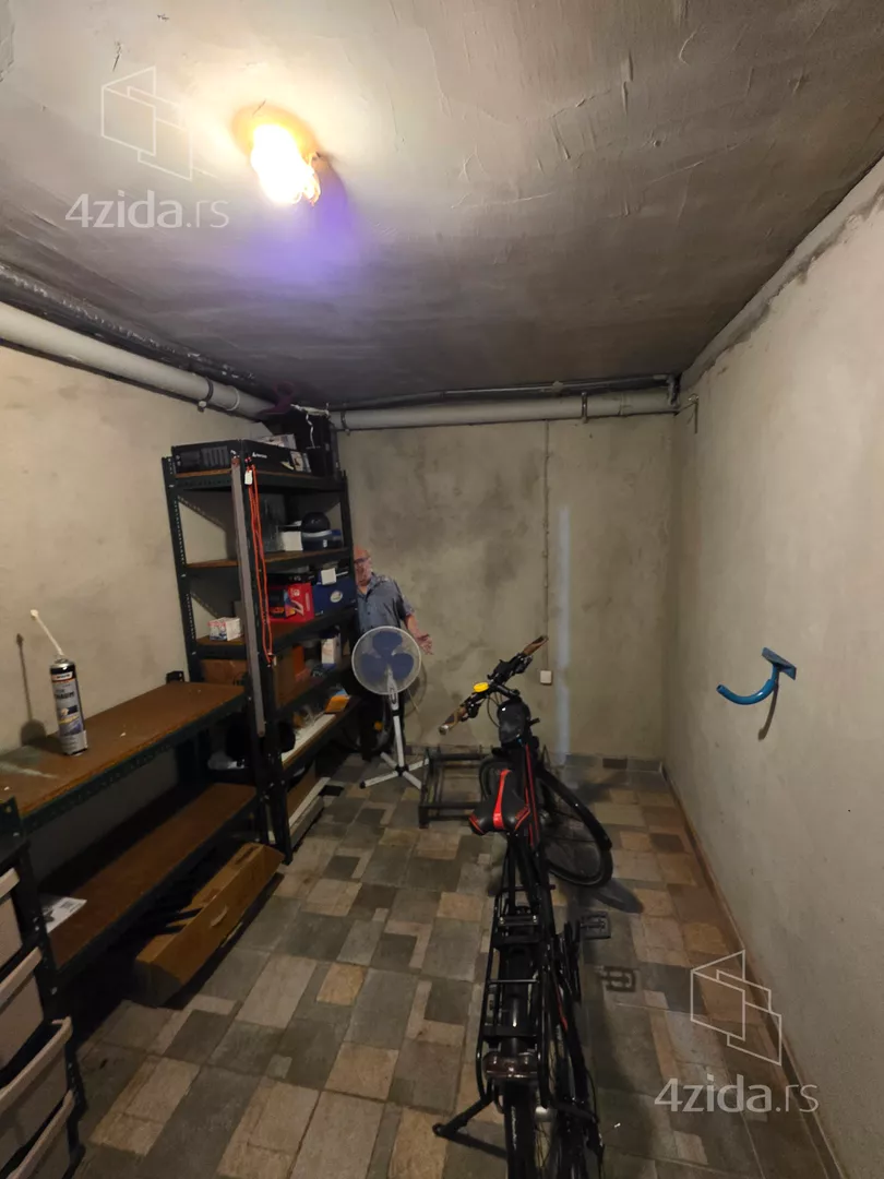 Garsonjera | 4zida