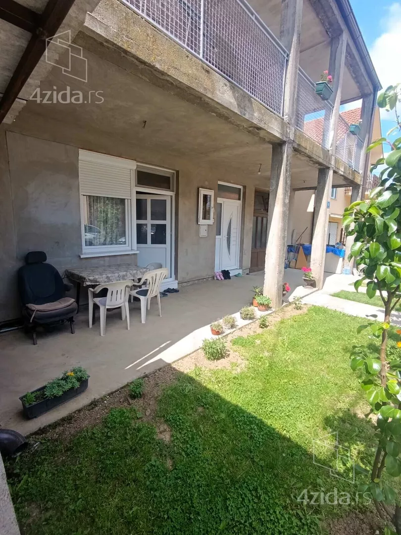 3-etažna kuća | 4zida