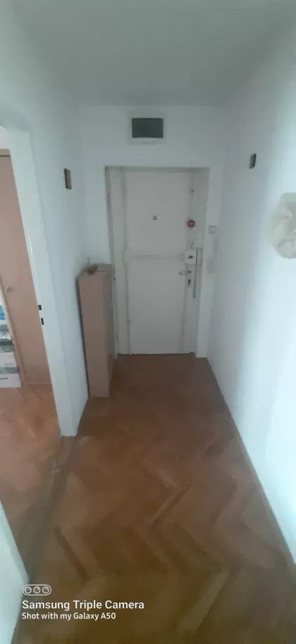 Vojvođanska | 4zida.rs
