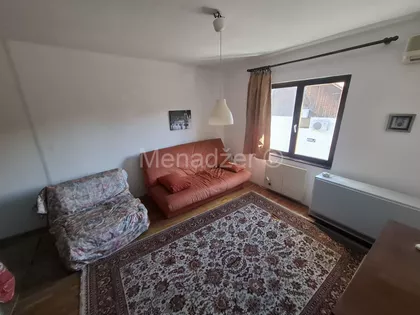 Crveni Krst Vračar | 4zida.rs