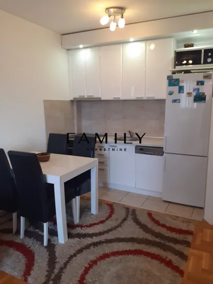 Nova Detelinara | 4zida.rs