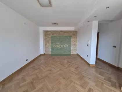 Vašarište | 4zida.rs