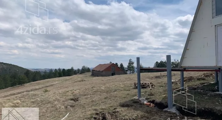Građevinsko zemljište | 4zida