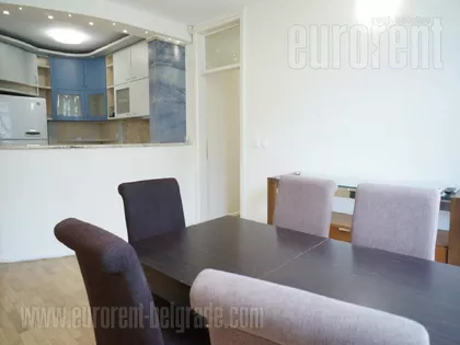 CENTAR | 4zida.rs