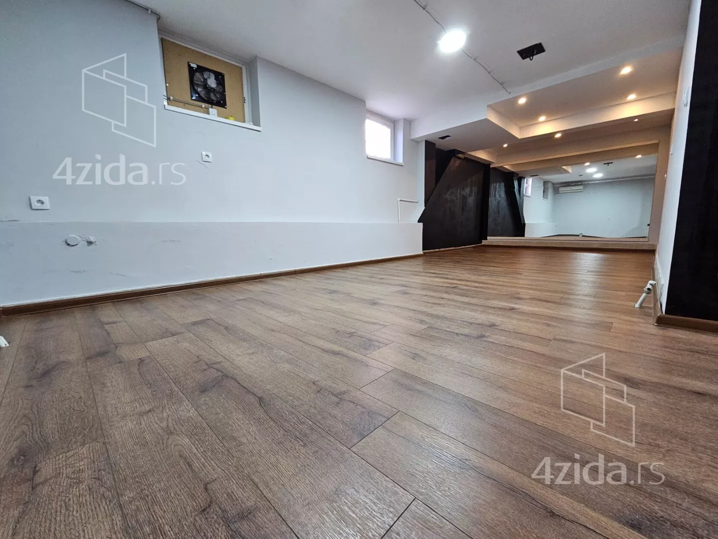 Sportski objekat | 4zida