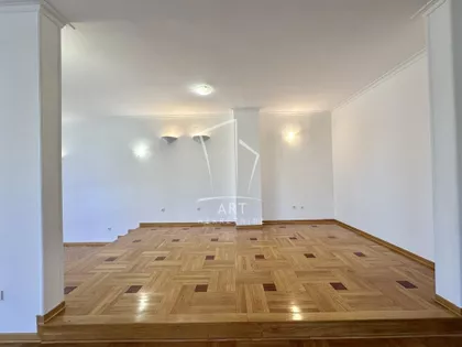 Dragana Sakana | 4zida.rs