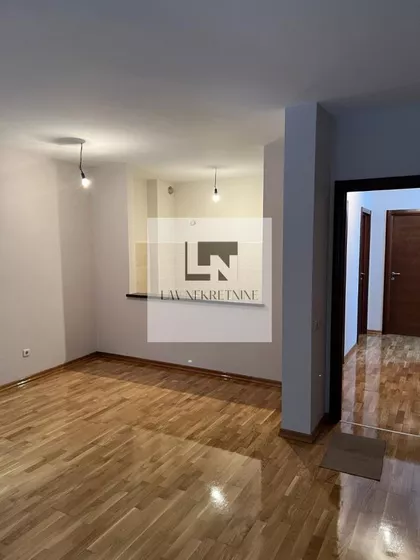 Hram Svetog Save | 4zida.rs