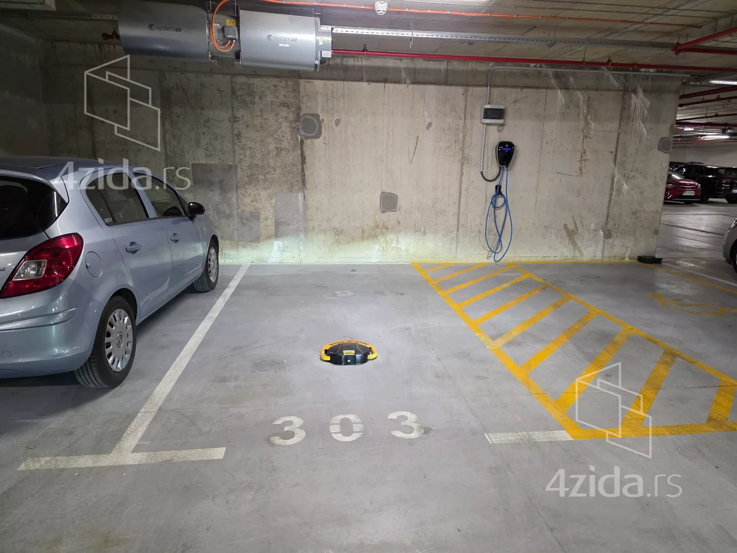 Parking | 4zida