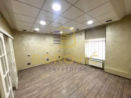 Botanička Bašta | 4zida.rs