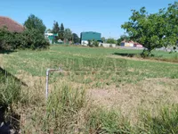 Dubrava , Okolne lokacije, Knić | 4zida.rs