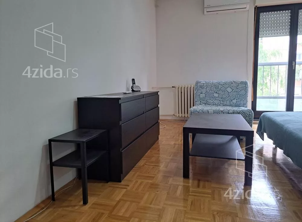 Garsonjera | 4zida