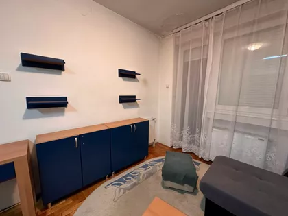 Vuka Karadžića | 4zida.rs