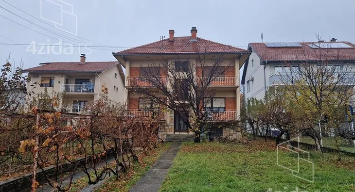 2-etažna kuća | 4zida