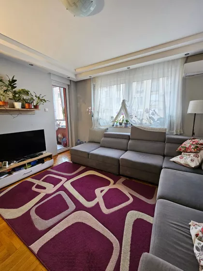 Dr Svetislava Kasapinovića 33 | 4zida.rs