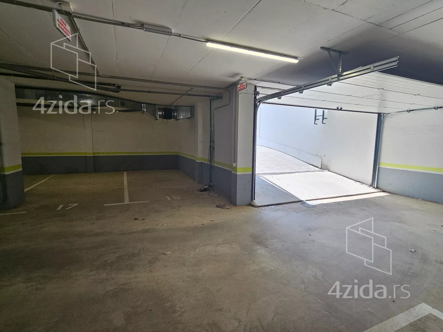 Parking | 4zida
