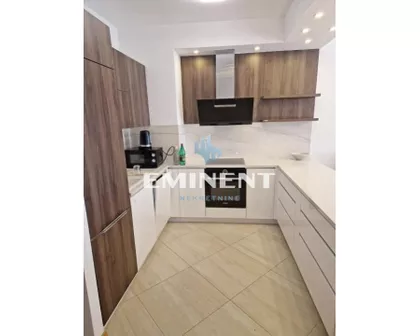 Tadije Sondermajera | 4zida.rs