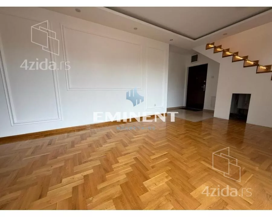 Šestosoban stan | 4zida