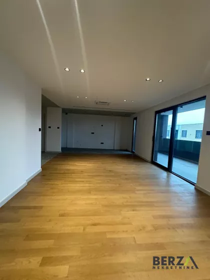 Bulevar Patrijarha Pavla (Somborski Bulevar) | 4zida.rs