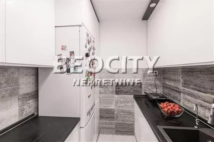 Bulevar Milutina Milankovića | 4zida.rs