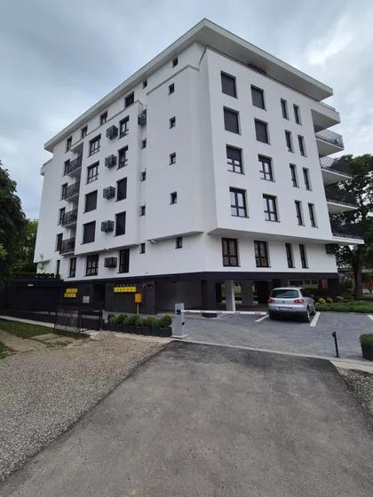Loznica - Centar | 4zida.rs