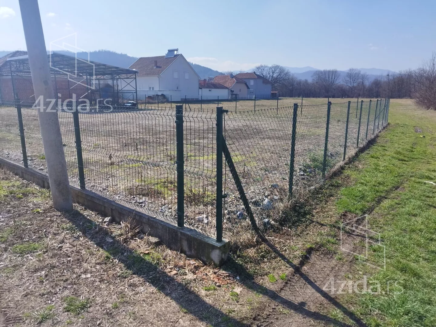 Građevinsko zemljište | 4zida