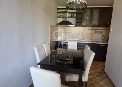 Luke Vojvodića | 4zida.rs