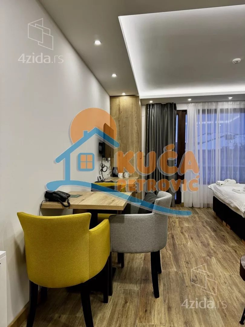 Garsonjera | 4zida