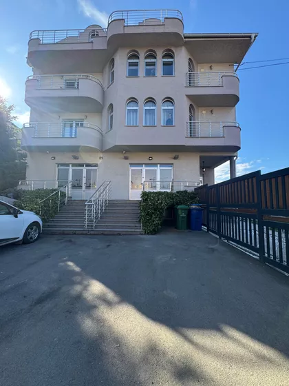 Miljakovačke Staze 16 | 4zida.rs