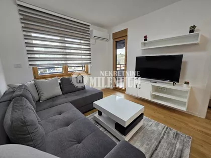 Trogirska | 4zida.rs