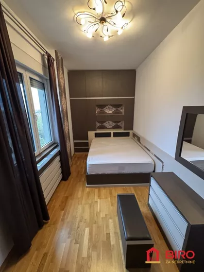 Bulevar Oslobođenja | 4zida.rs