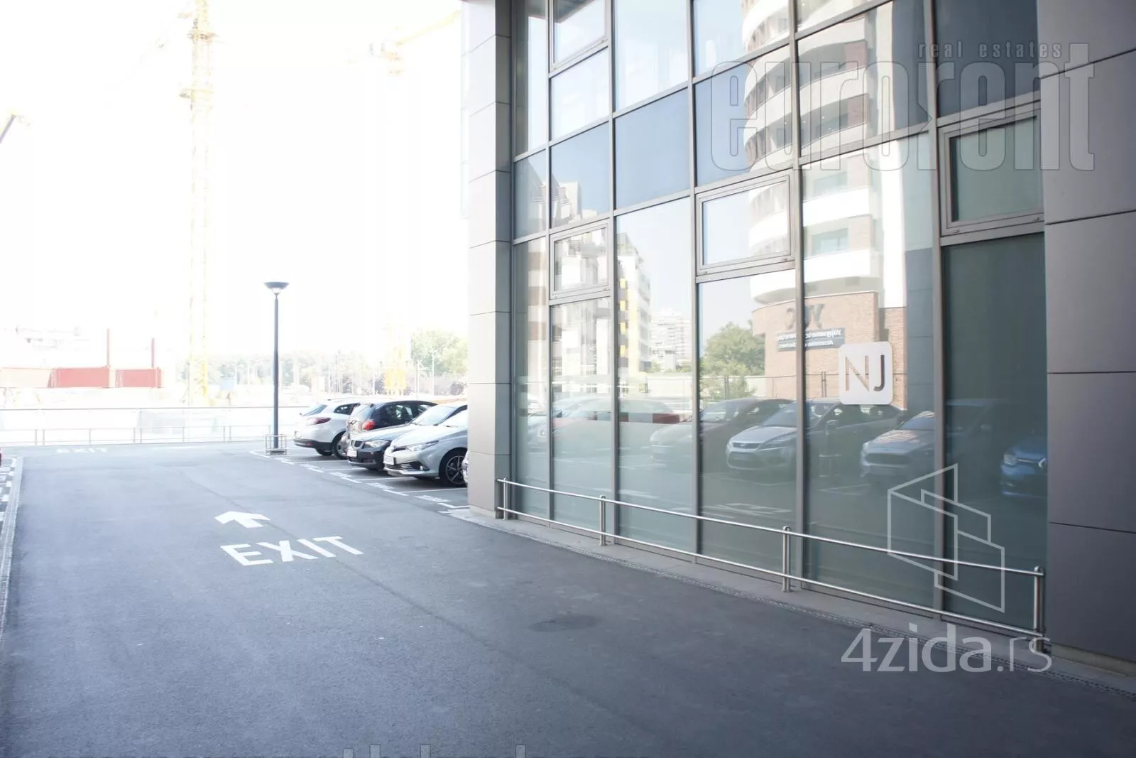 Poslovni prostor | 4zida