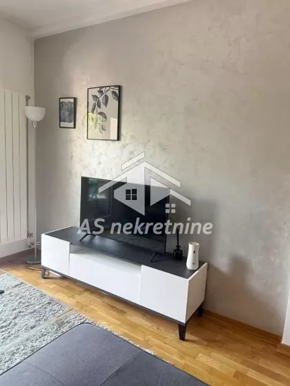 Južni Bulevar | 4zida.rs