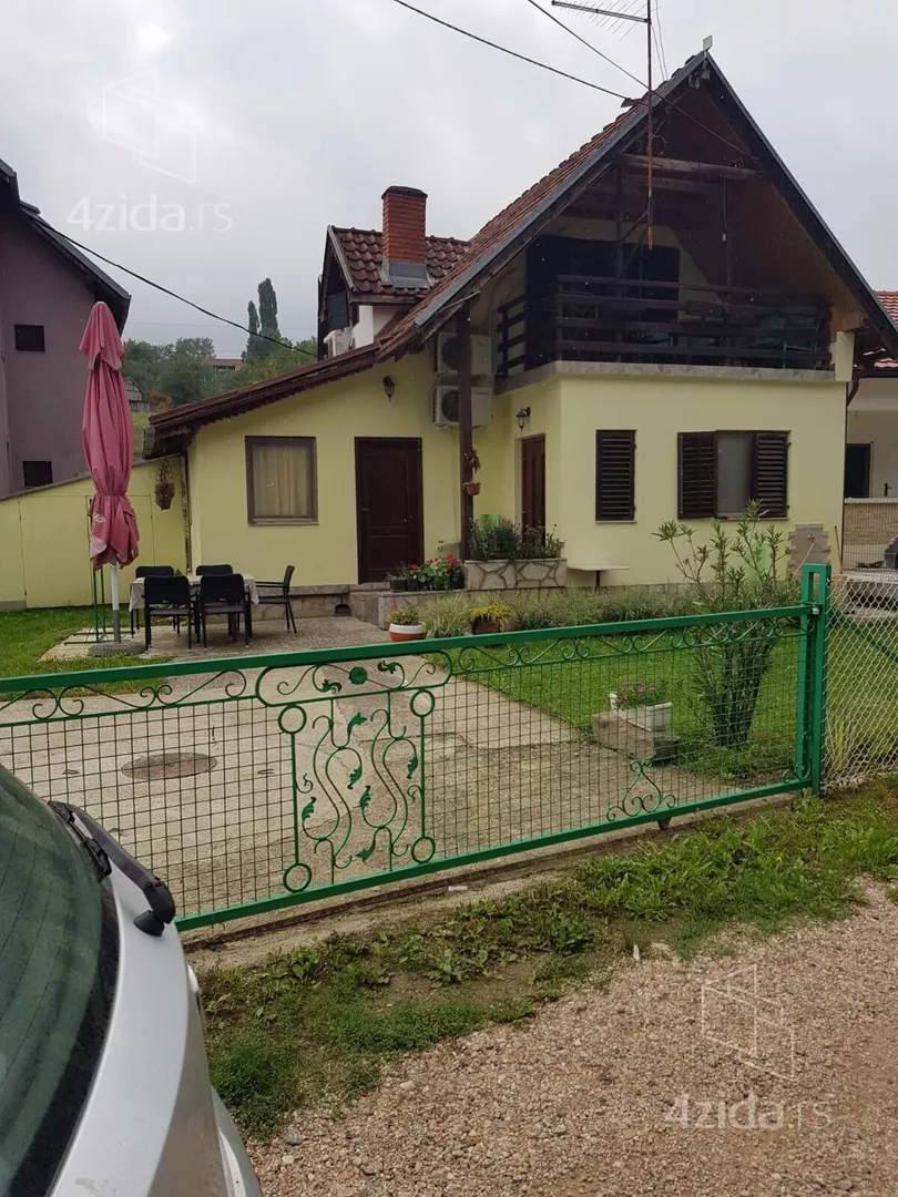 2-etažna kuća | 4zida