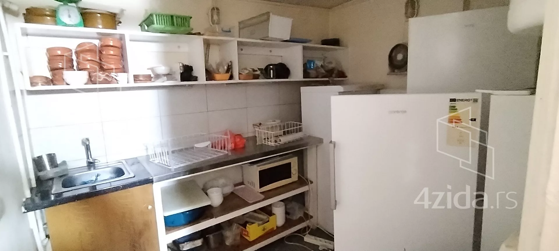 Ugostiteljski objekat | 4zida