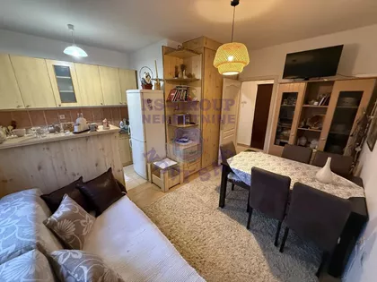 Varga Đule | 4zida.rs