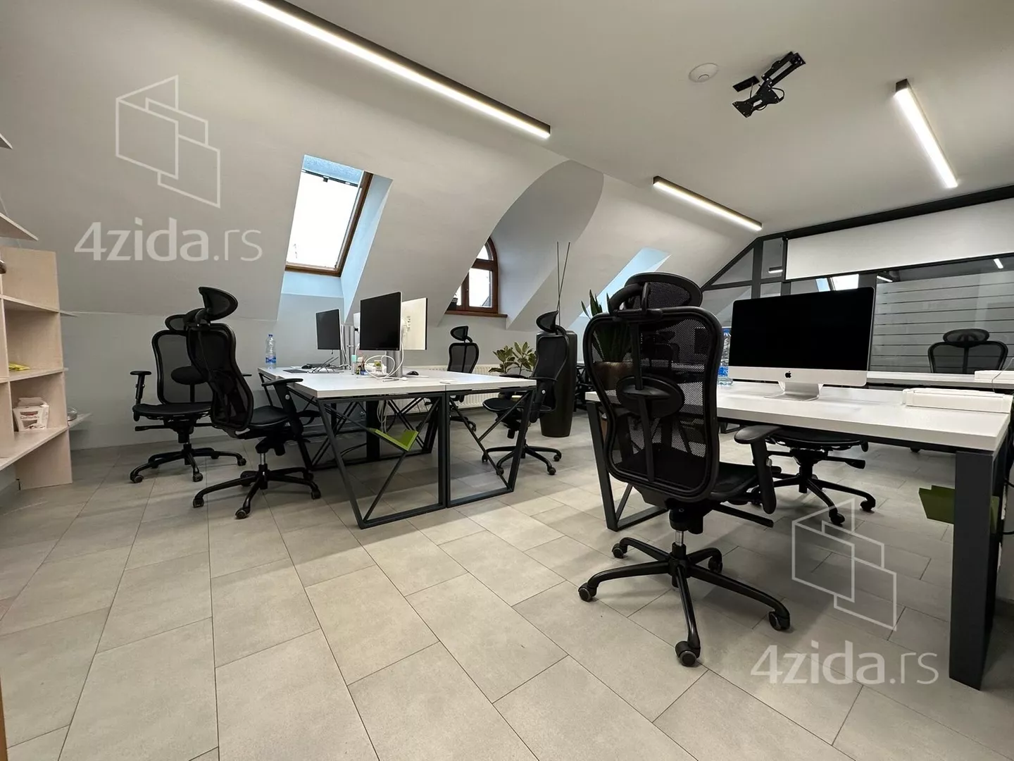 Poslovni prostor | 4zida