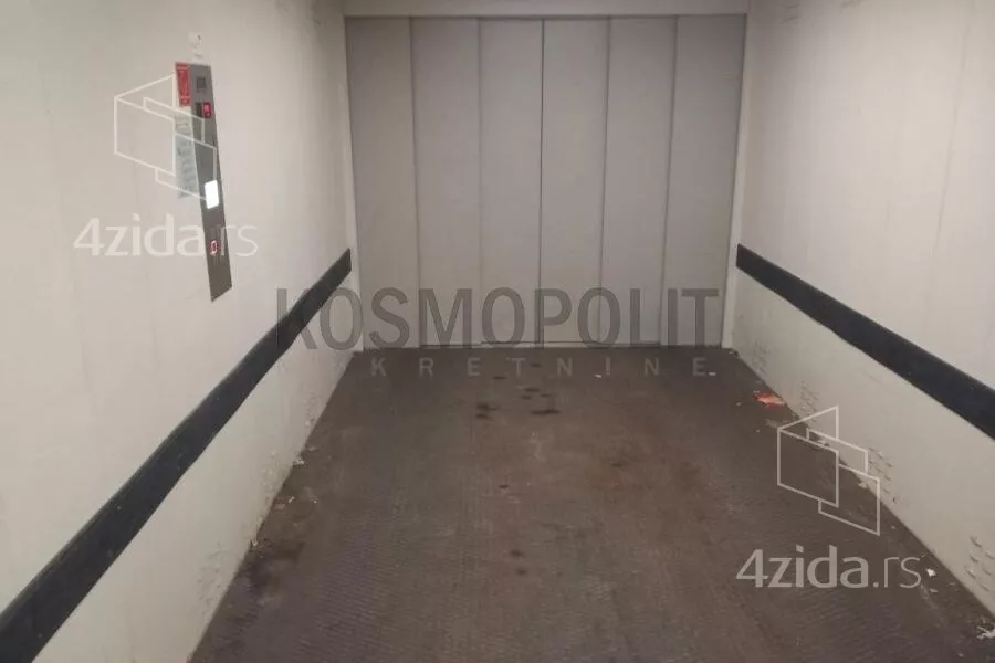 Garaža | 4zida