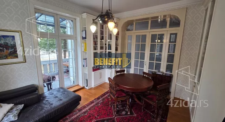 Šestosoban stan | 4zida